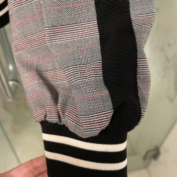 Excellent condition Zara bomber jacket - Picture 2 of 5